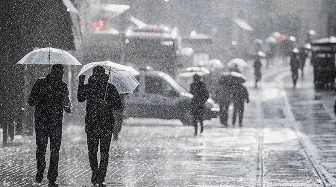 Meteoroloji saat verdi sağanak yağış kuvvetli geliyor. 19 il için sarı kodlu uyarı geldi 1